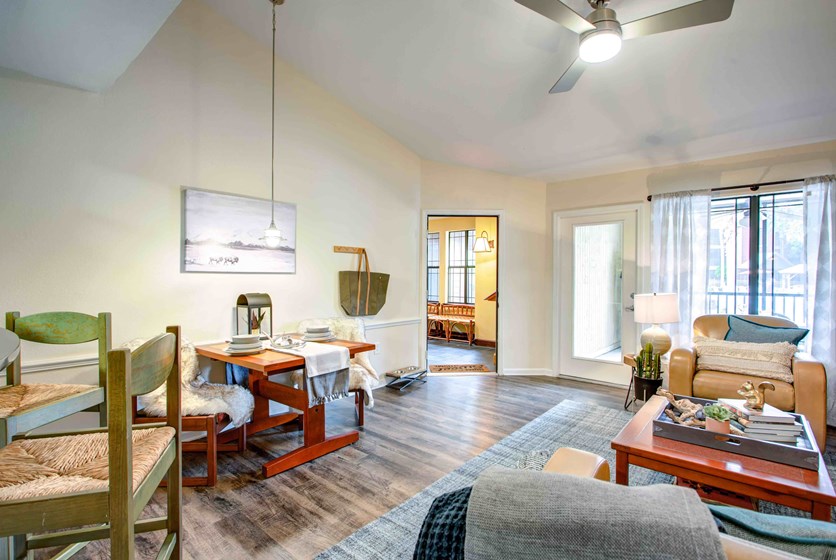 Forest Lake Apartments near USF ApartmentsForBulls